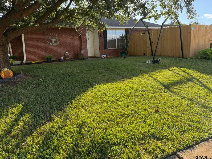 137 Valley View Ln., Jacksonville, TX 75766 - Image #3
