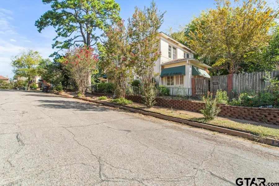 124 Rowland Pl, Tyler, TX 75701 - Image #3