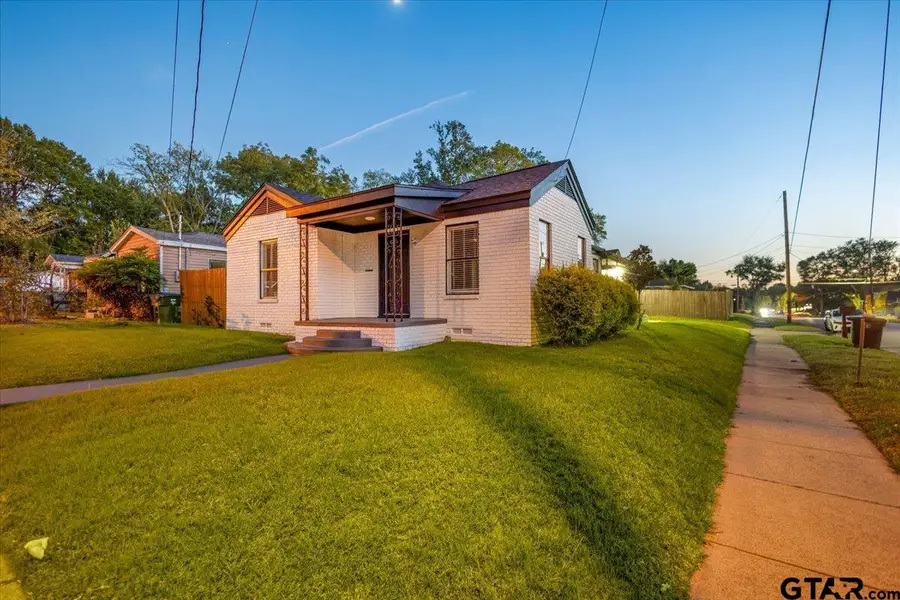 1020 W Morris St, Tyler, TX 75702 - Image #2