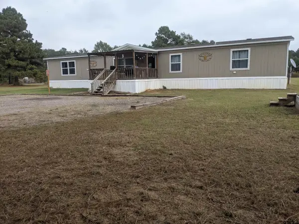 16910 C R 349, Winona, TX 75792