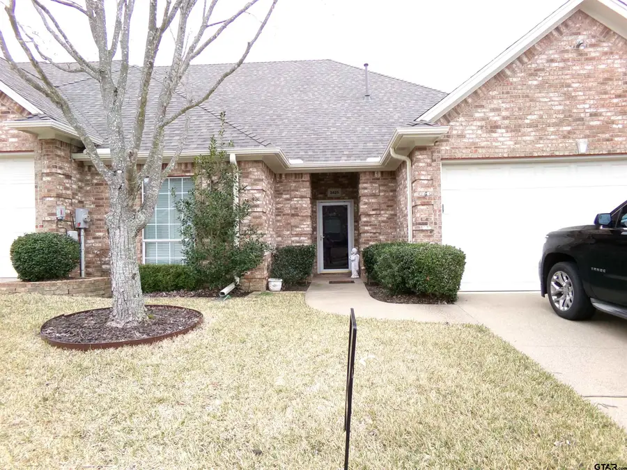 2425 Dietz Ln, Tyler, TX 75701 - Image #2