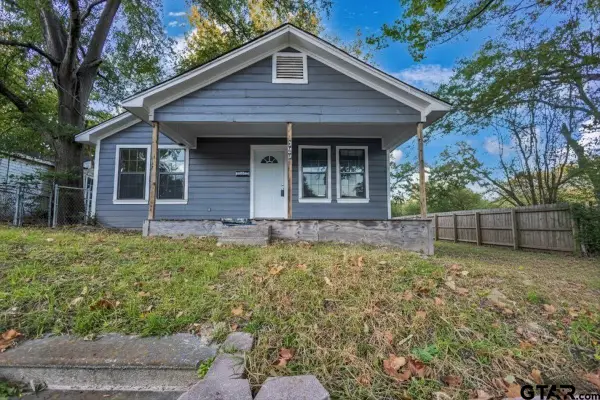 322 E Martin Luther King Jr Blvd, Tyler, TX 75702