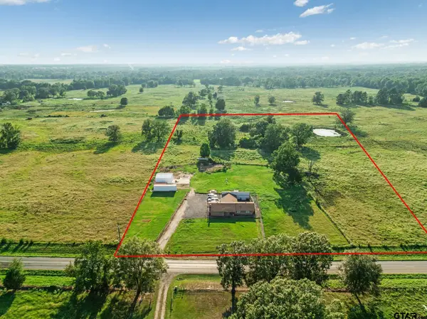 8181 FM 1840, Dekalb, TX 75559