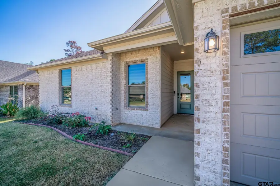 267 Oak Valley Drive, Gilmer, TX 75645 - Image #3