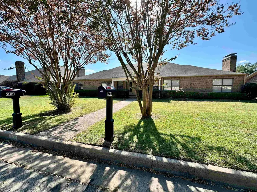 604-606 Woodland Hills, Tyler, TX 75701 - Image #2