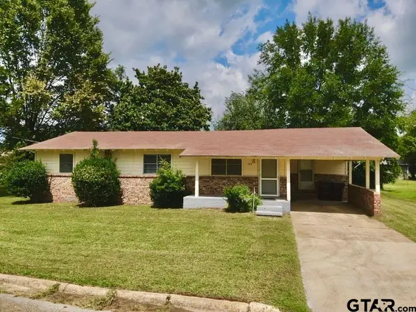 109 Olive Street, Mt Vernon, TX 75457