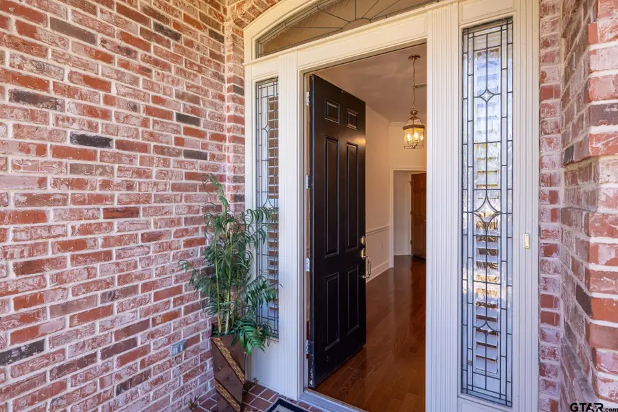 1149 Garden Park, Tyler, TX 75703 - Image #3