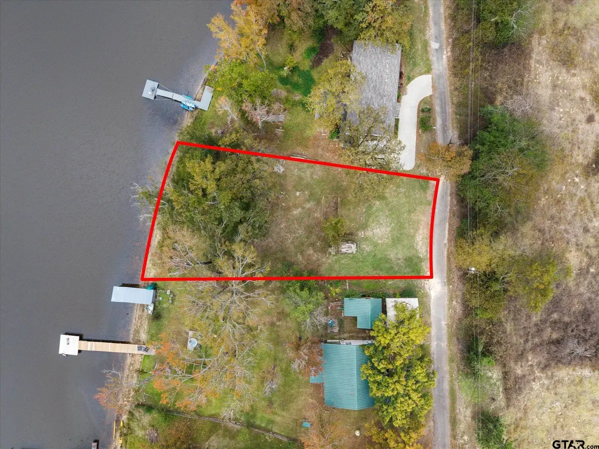 641 Naples Drive, Omaha, TX 75571 - Image #1