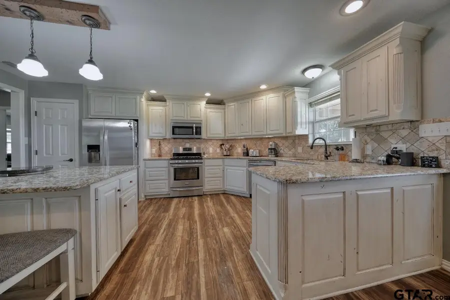 504 Lilly Ln, Bullard, TX 75757 - Image #3