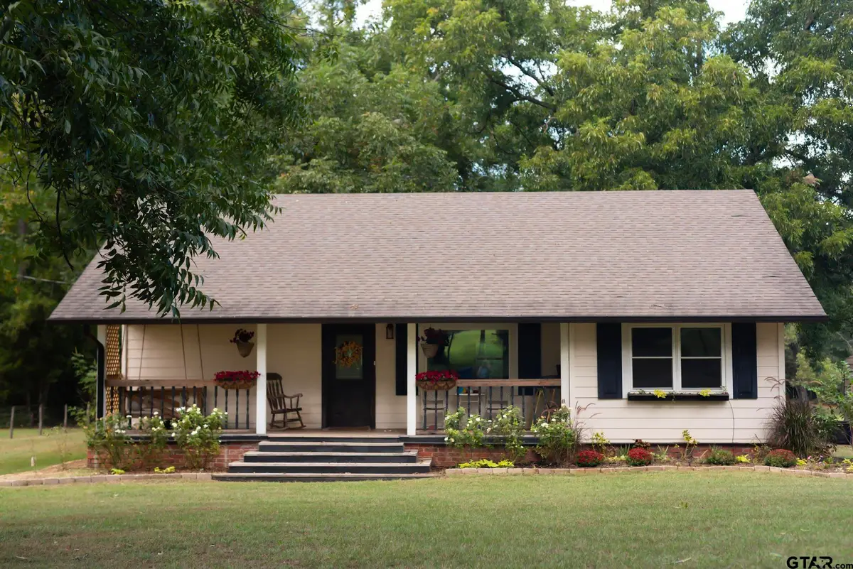 323 County Road 1519, Jacksonville, TX 75766 - Image #1