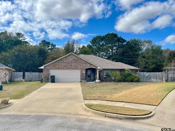 5440 Meadow West Ct., Flint, TX 75762