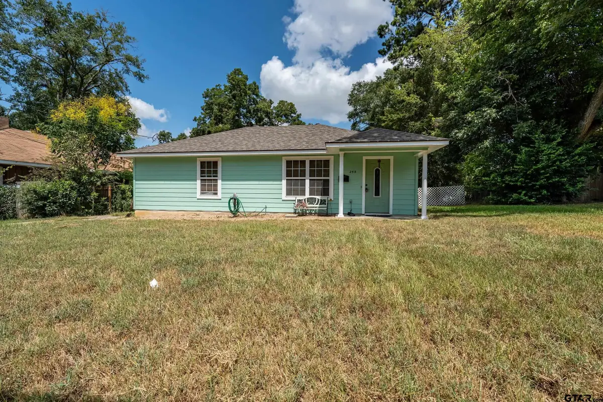 258 W 6th, Rusk, TX 75785 - Image #1