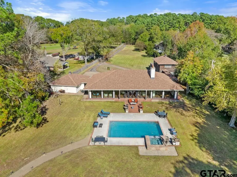 15848 McElroy Rd, Whitehouse, TX 75791 - Image #2