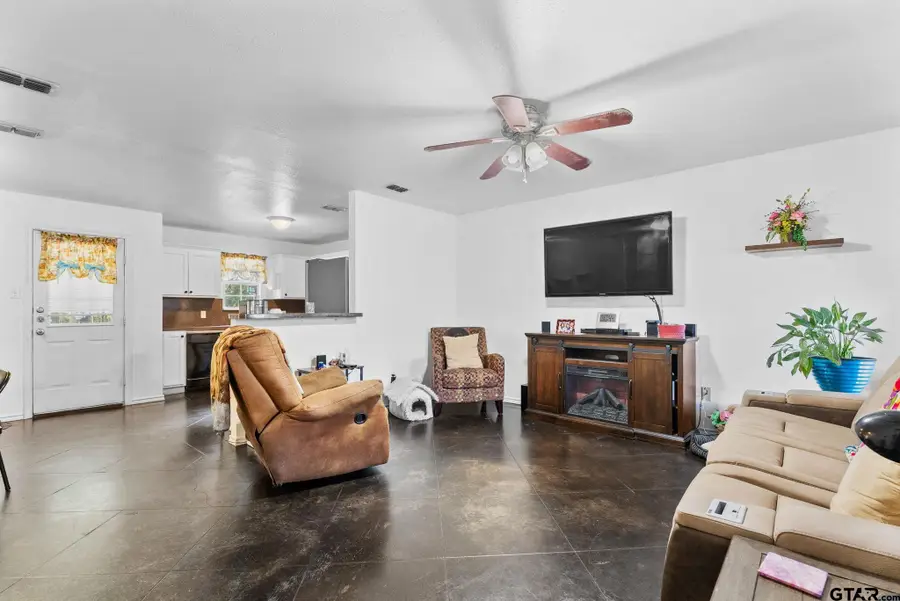 10307 Westridge Street, Tyler, TX 75709 - Image #3