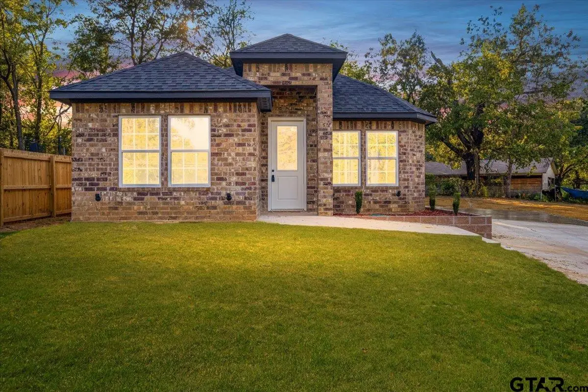 1204 Kennedy, Tyler, TX 75702 - Image #1