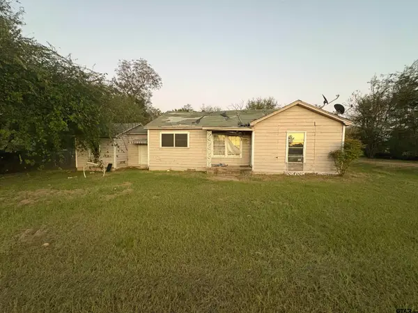 318 Terry St., Pittsburg, TX 75686