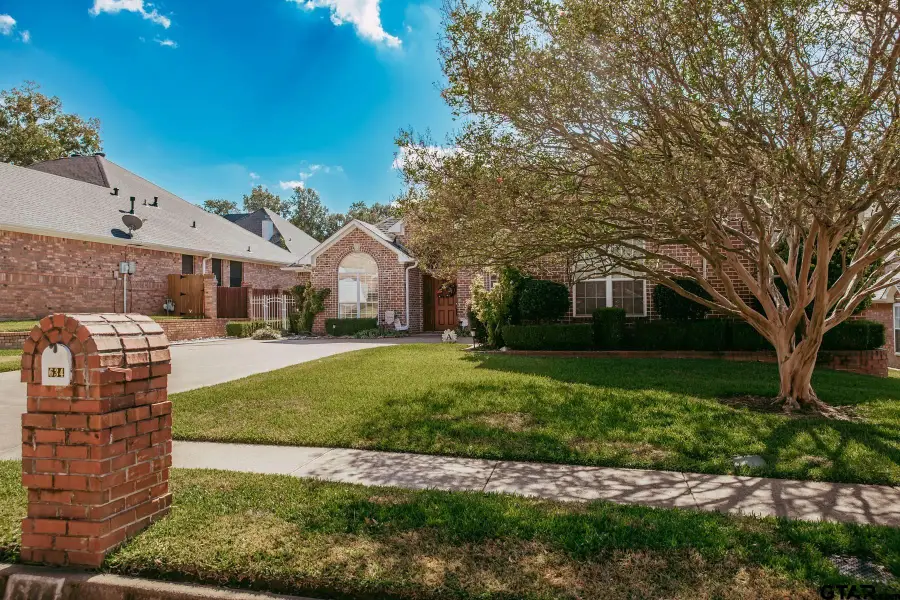 634 Whiteoak Ln., Tyler, TX 75703 - Image #3
