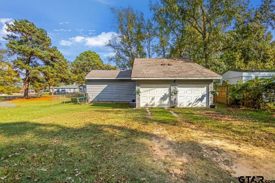 20741 Meadowbrook Drive, Chandler, TX 75758 - Image #2