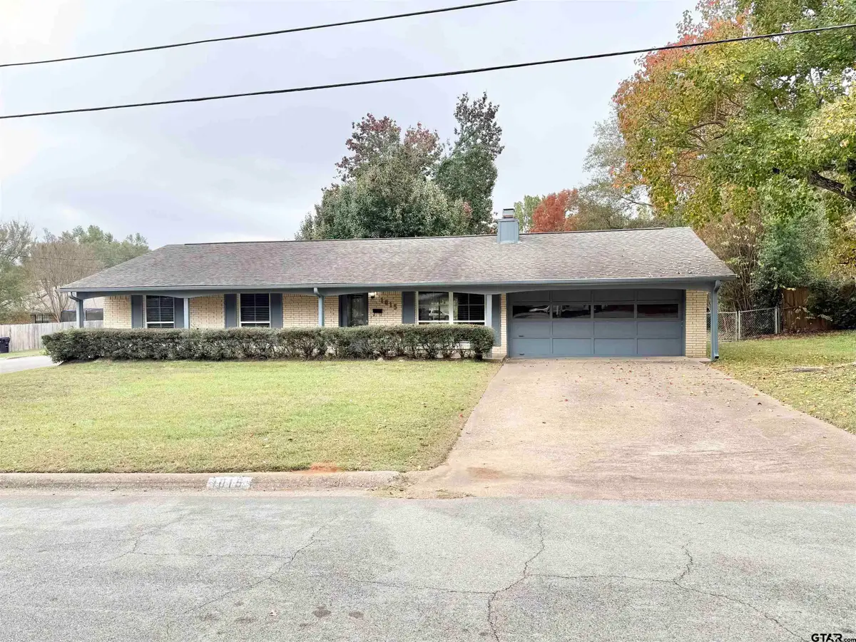 1015 Bryan St, Jacksonville, TX 75766 - Image #1