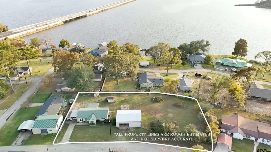 22240 Deval Ln, Frankston, TX 75763 - Image #2