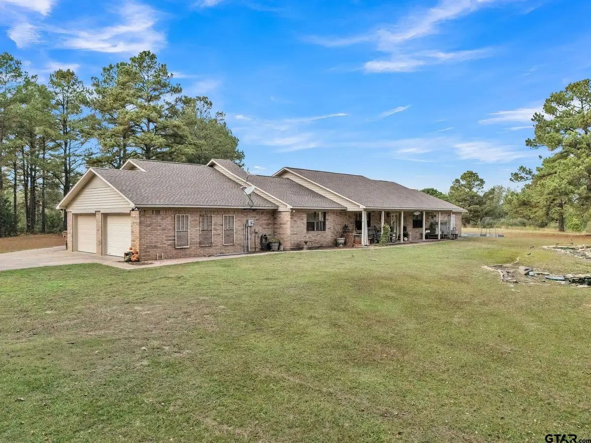 2802 Red Maple Road, Big Sandy, TX 75755 - Image #1