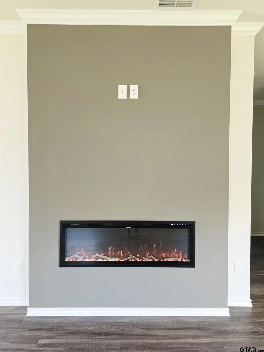 1115 Park Meadows Dr., Whitehouse, TX 75791 - Image #3