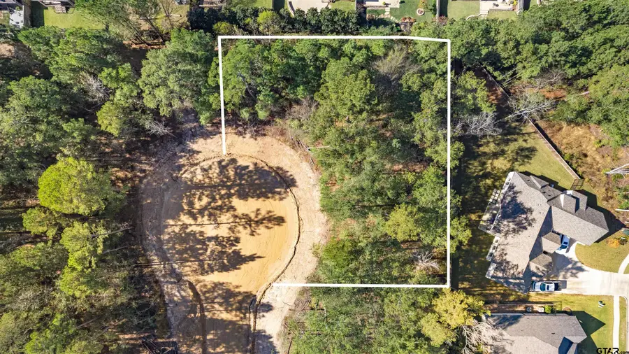 2449 Hidden Creek Cv, Tyler, TX 75703 - Image #2