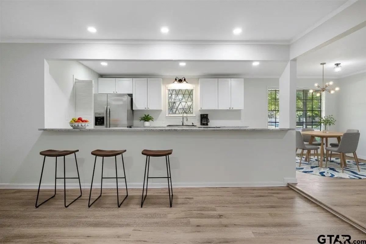 303 Jane Ln, Lindale, TX 75771 - Image #1