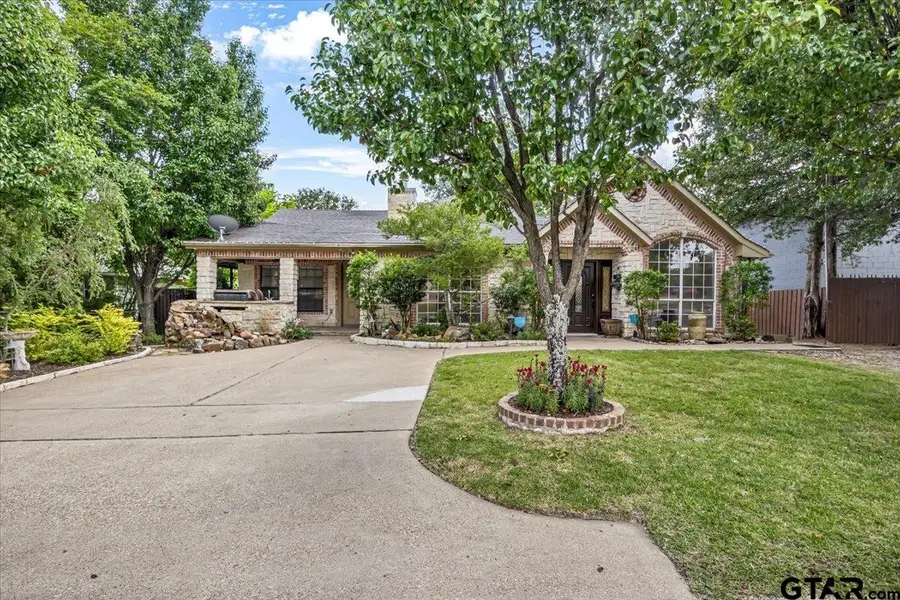 1017 E Olive St., Tyler, TX 75702 - Image #2