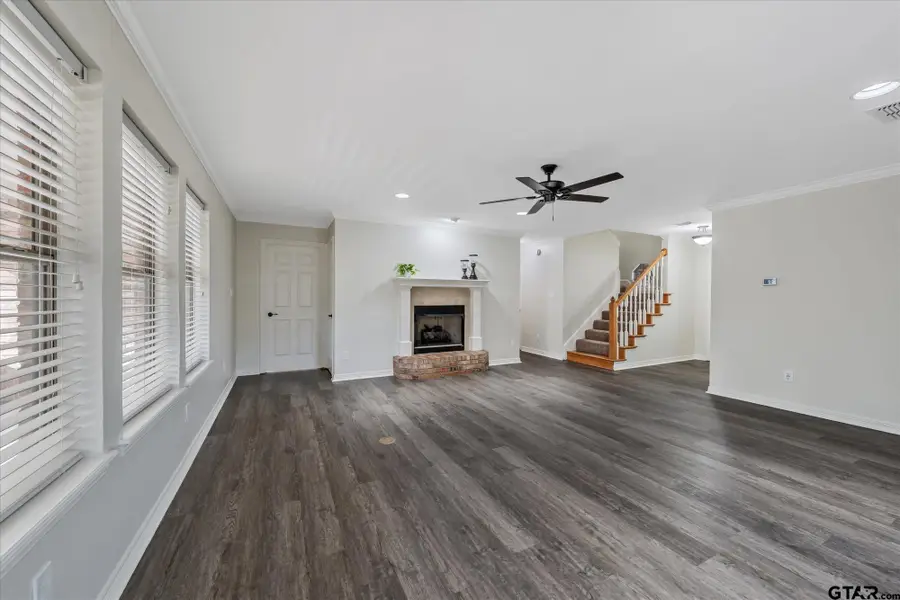 504 Susie St., Chandler, TX 75758 - #3