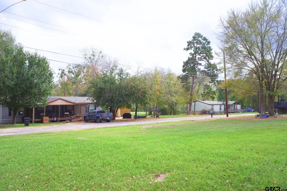 5000 Woodcastle, Chandler, TX 75758 - #1