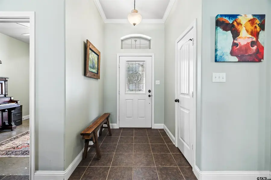 16785 S Lakeview Dr, Troup, TX 75789 - Image #3