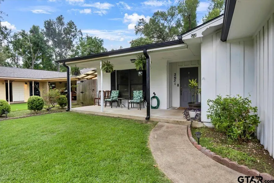 2631 Amy Ln, Tyler, TX 75701 - Image #2