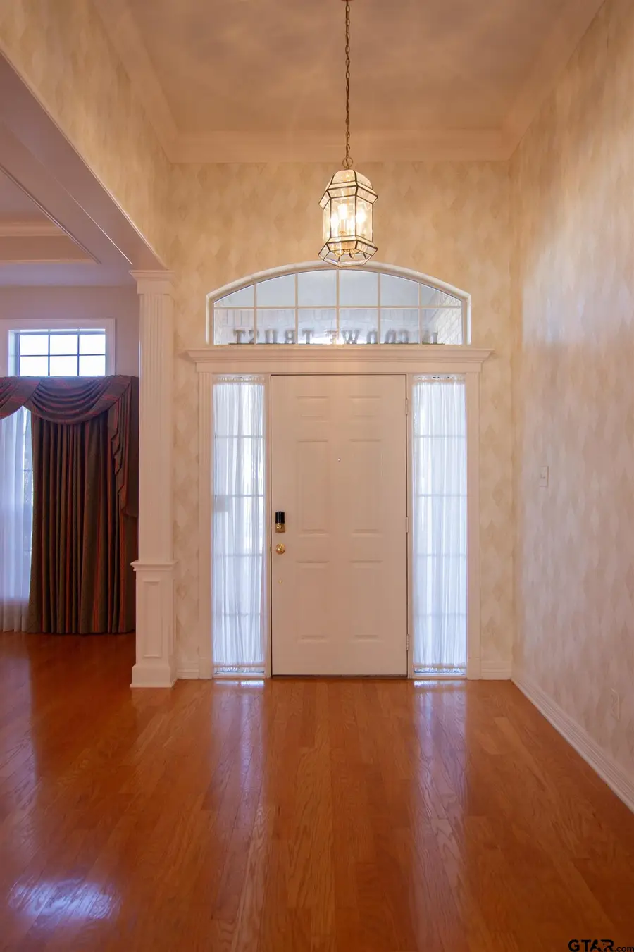 704 Shiloh Ridge St, Tyler, TX 75703 - Image #2