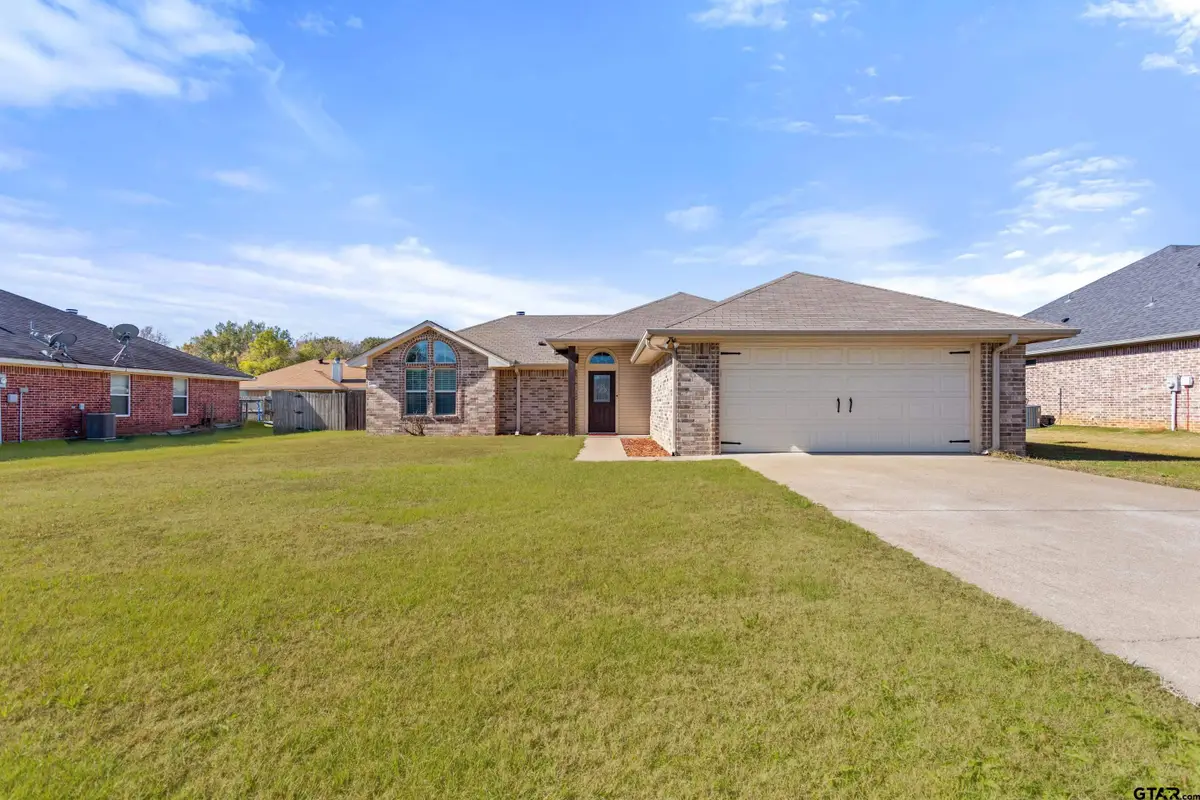 105 Bois D Arc Dr, Bullard, TX 75757 - #1