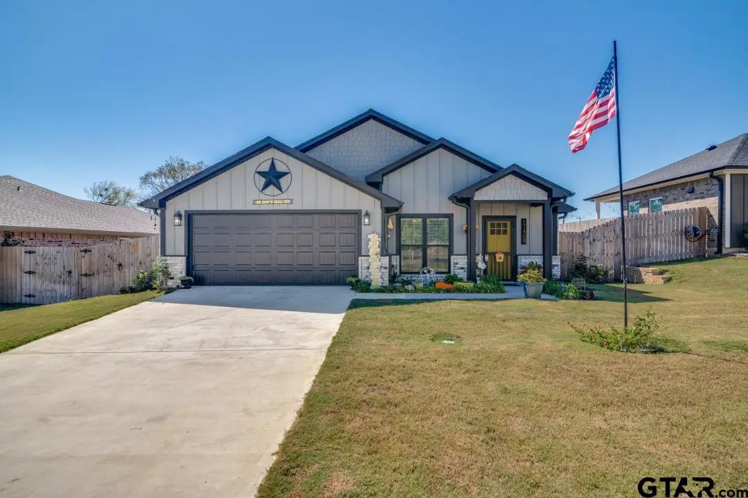17409 Crossing Circle, Lindale, TX 75771 - Image #1