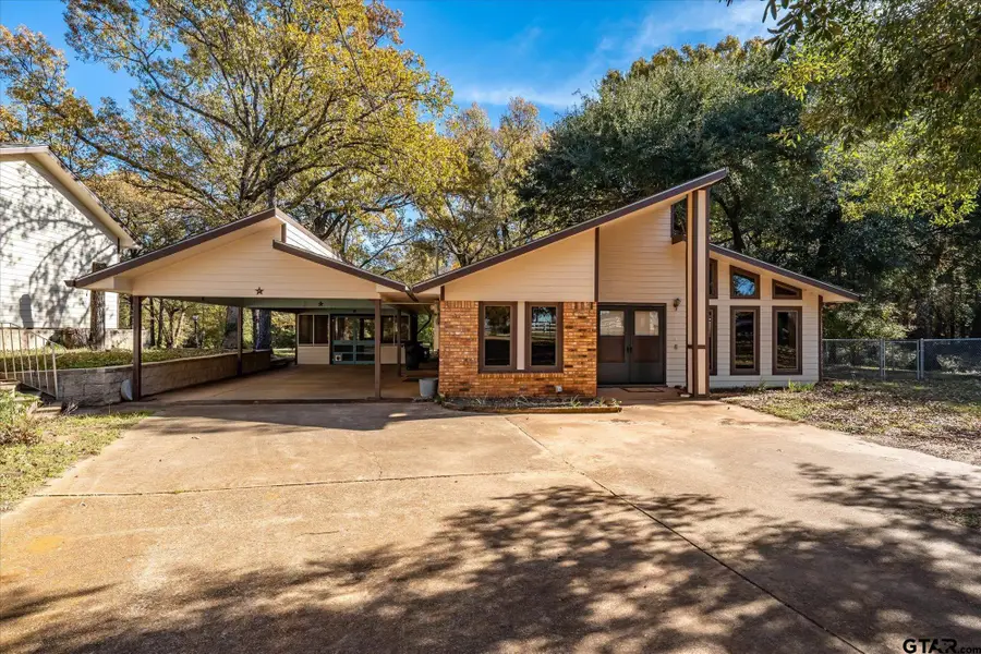 8241 N FM 314, Ben Wheeler, TX 75754 - Image #2