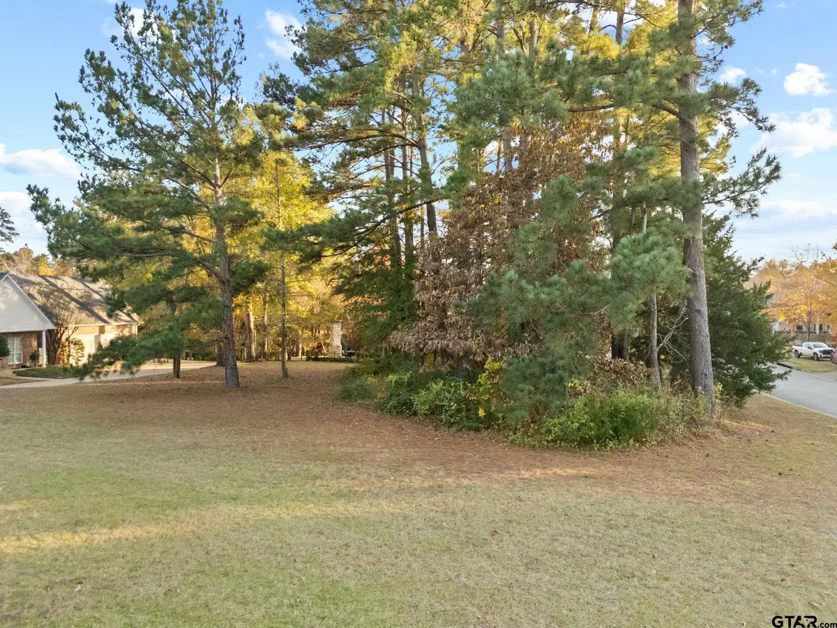 2022 Pinehurst, Tyler, TX 75703 - Image #1