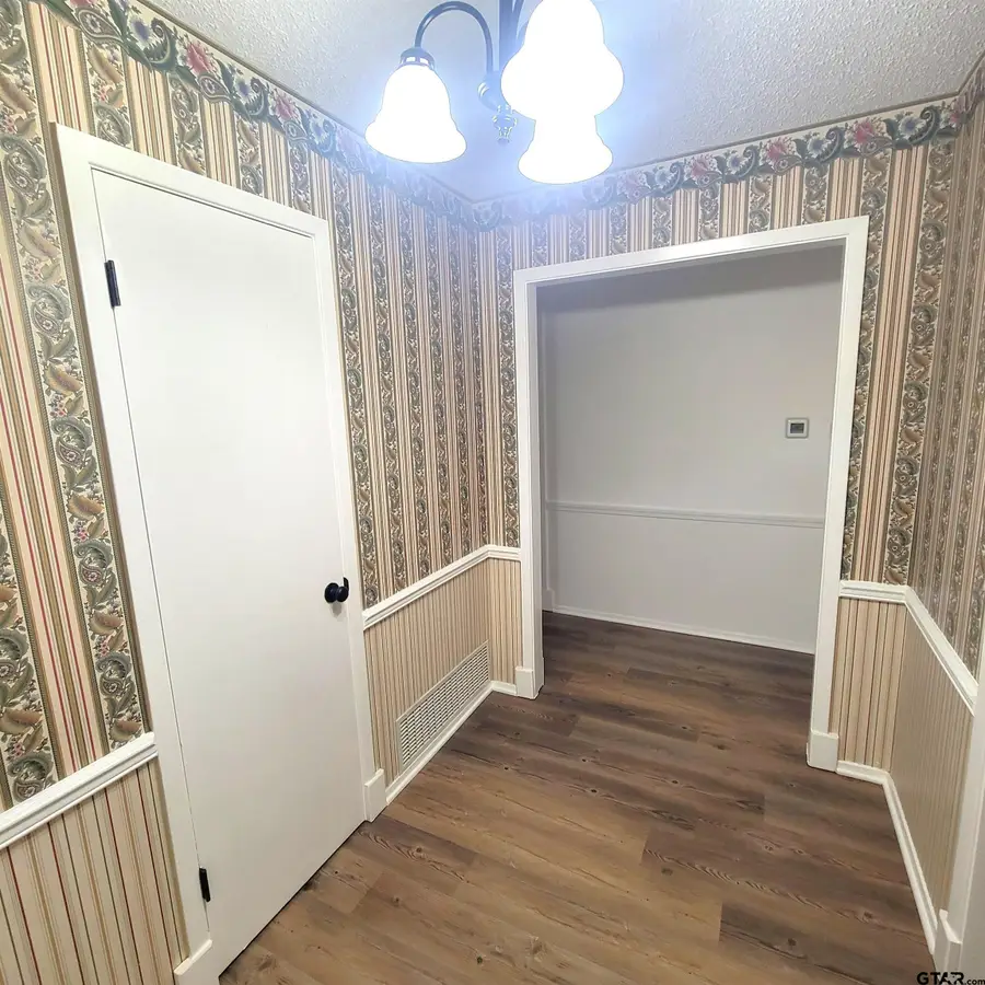 5314  Athens Dr, Tyler, TX 75703 - Image #2