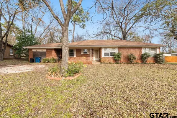 608 Lawrence, Jacksonville, TX 75766