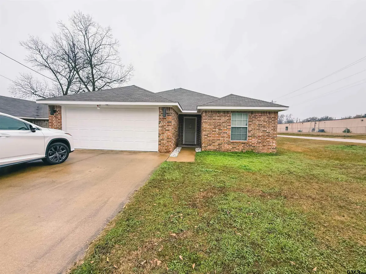 201 Reynolds Street, Pittsburg, TX 75686 - Image #1