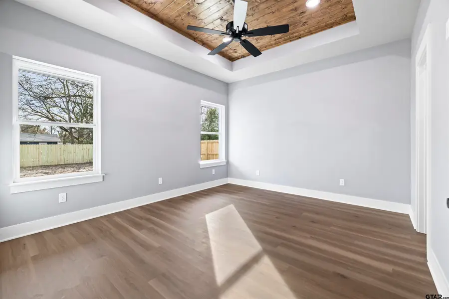 304 W Tarbutton, Troup, TX 75789 - Image #2