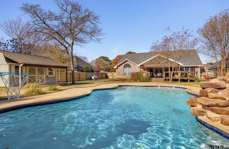 21237 Altuda Ln, Flint, TX 75762 - Image #2