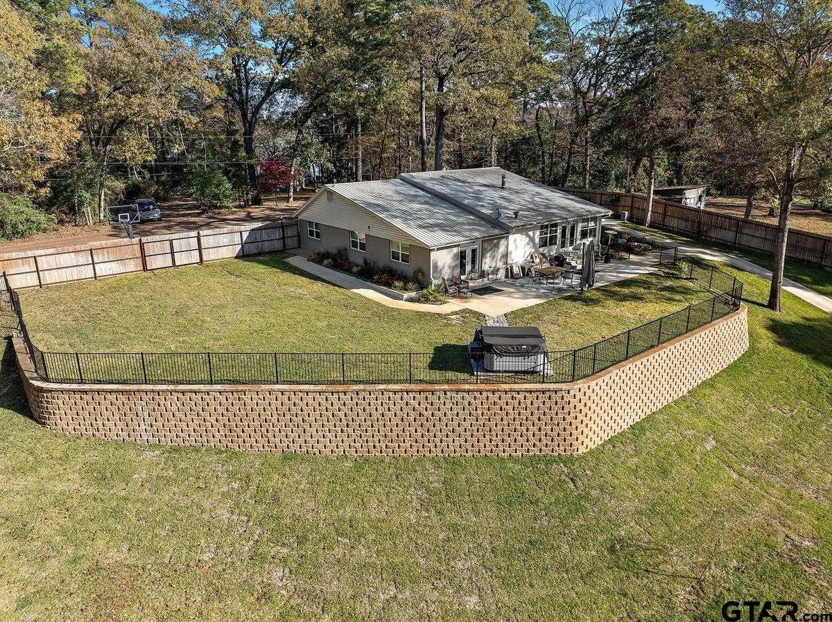 130 County Road 3162, Jacksonville, TX 75766 - Image #1