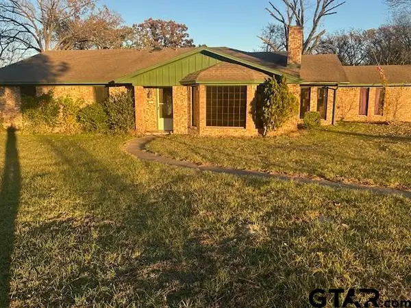 2332 Country Club Drive, Canton, TX 75103