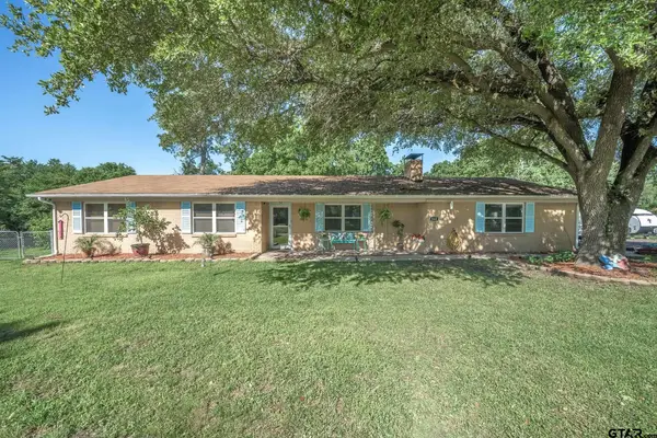 542 Houston St. FM 859, Edgewood, TX 75117