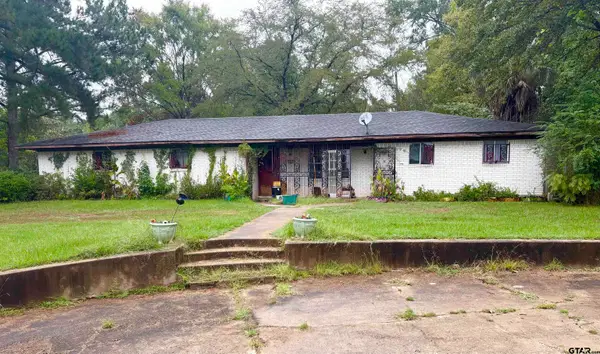 1605 8th, Mt Pleasant, TX 75455