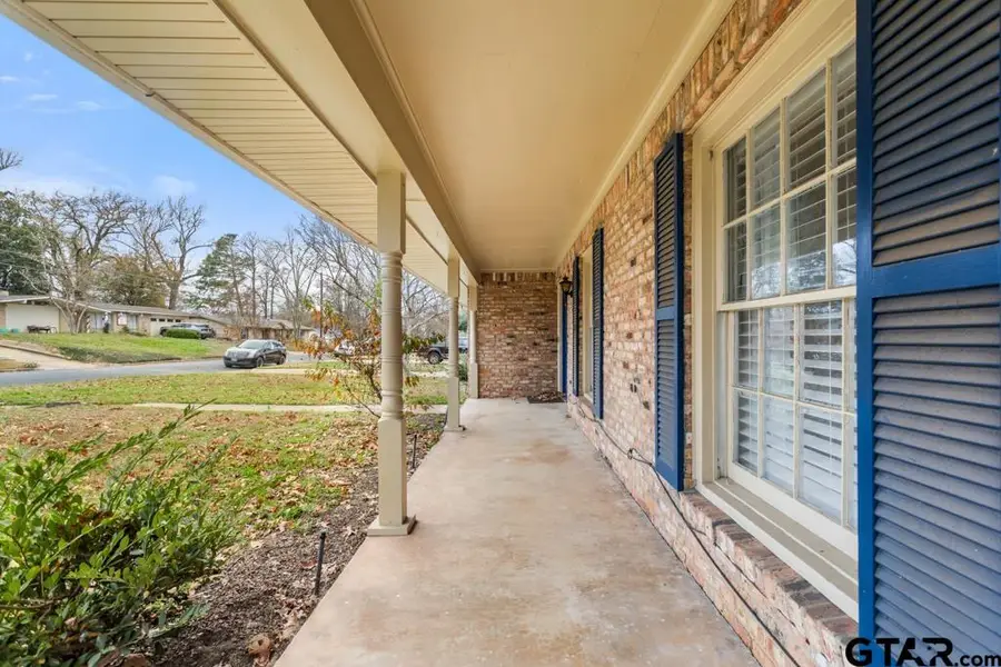 1716 Yosemite Dr, Tyler, TX 75703 - Image #3