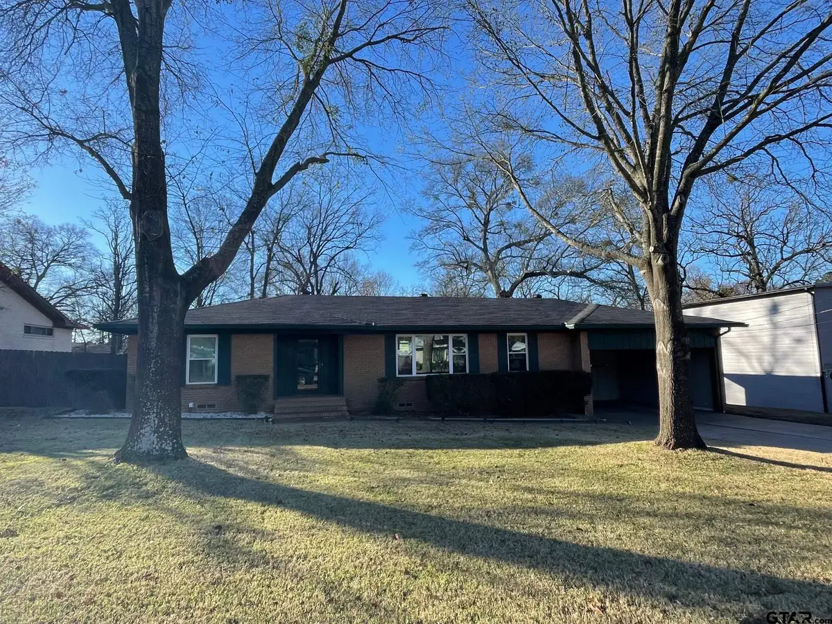 107 Bluebird, Mount Pleasant, TX 75455 - Image #1