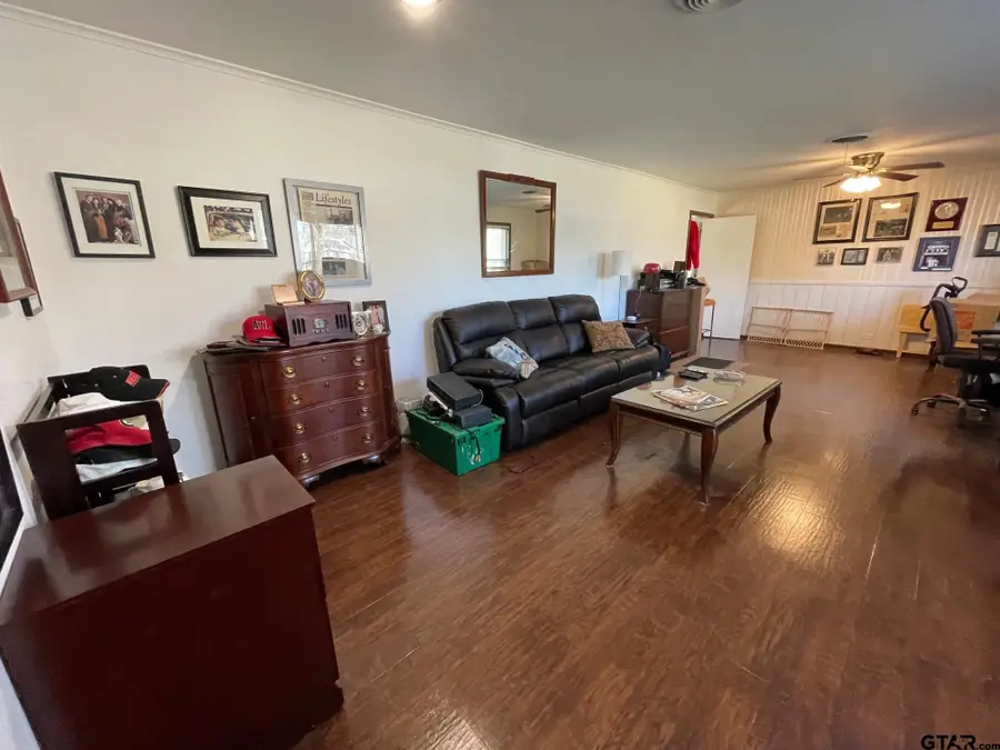 107 Bluebird, Mount Pleasant, TX 75455 - Image #3